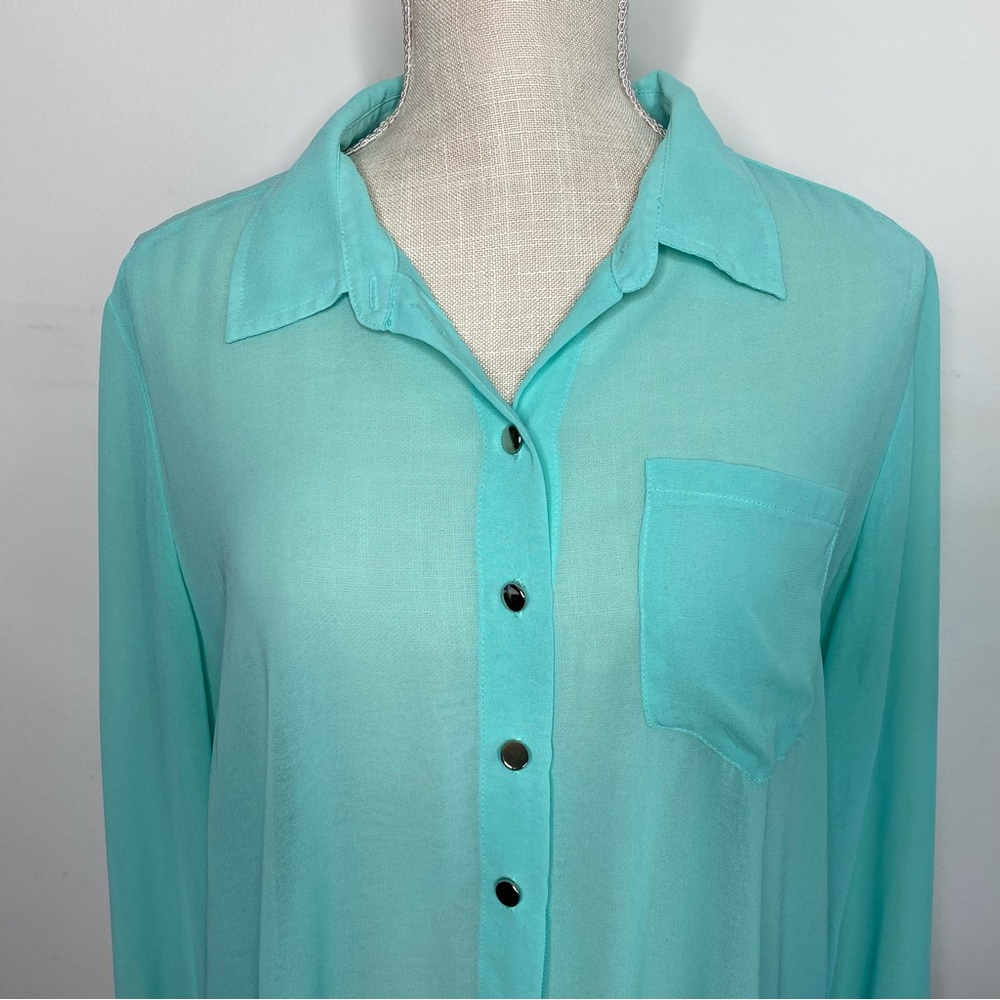 Sheer button up - Picture 2 of 5